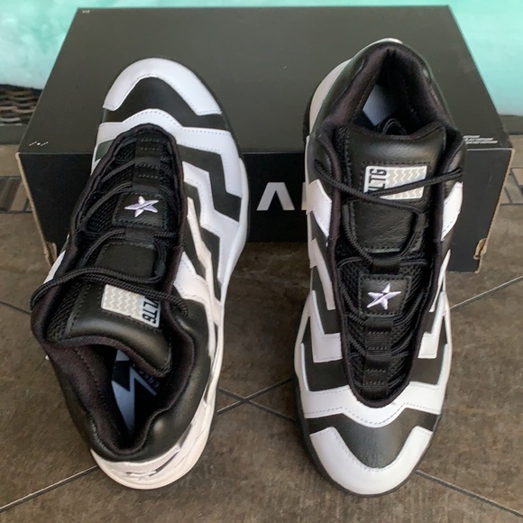 CONVERSE VLTG MID BLACK/WHITE/BLACK WMNS - Picture 2 of 15